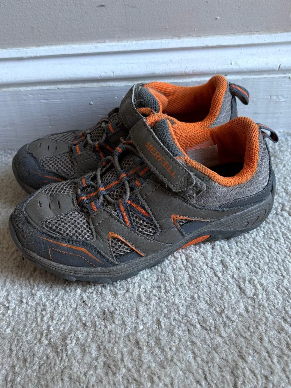 Merrell Trail Chaser sneakers for kids, size 1
